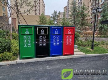 腳踏四分類環衛垃圾桶在青島市安裝完成